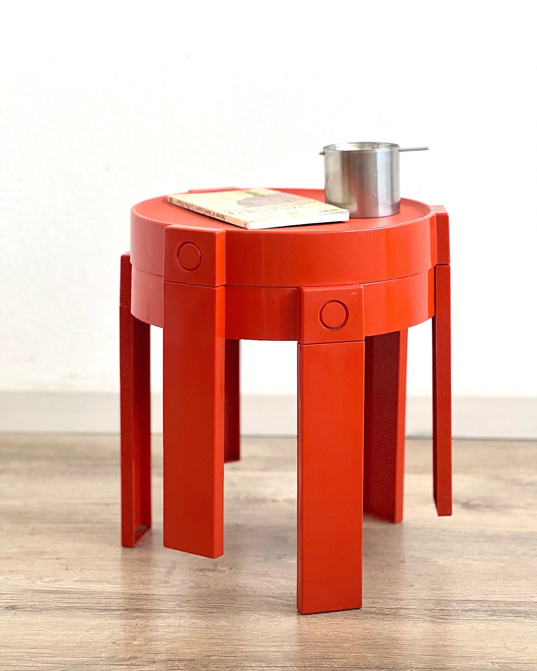 tabourets Prisunic vintage, couleur orange