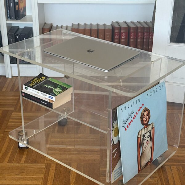 Desserte en plexiglas (meuble tv/Hi-Fi)