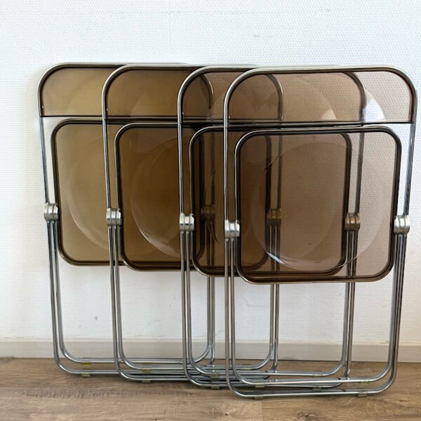 4 chaises Plia, Giancarlo Piretti pour Castelli