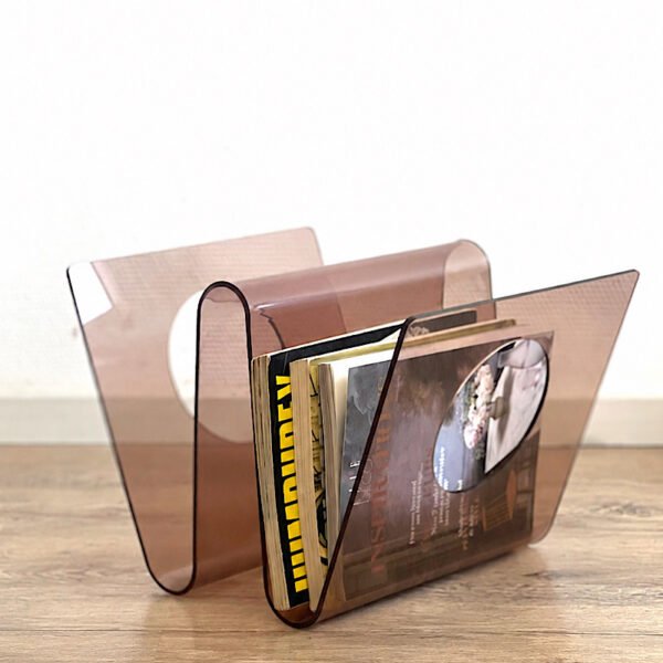 Porte-revues vintage en Plexiglas fumé design Michel Dumas années 70